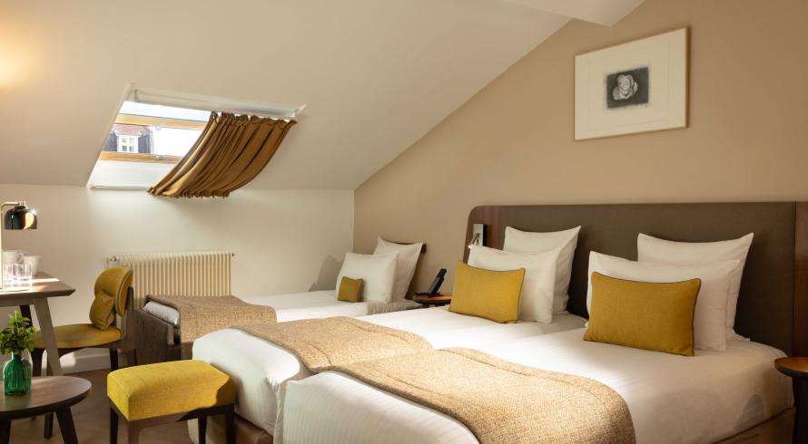 Triple Room