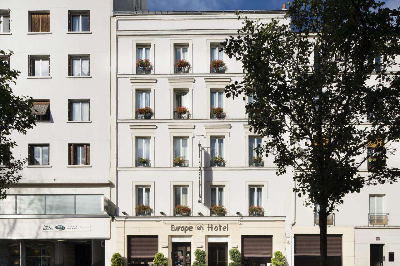 Europe Hotel Paris Eiffel- Façade